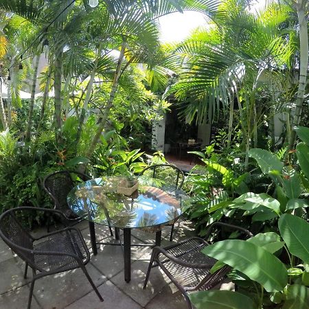 Cinco Hotel B&B San Salvador Esterno foto