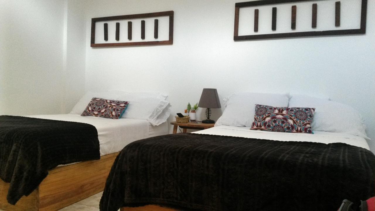 Cinco Hotel B&B San Salvador Esterno foto